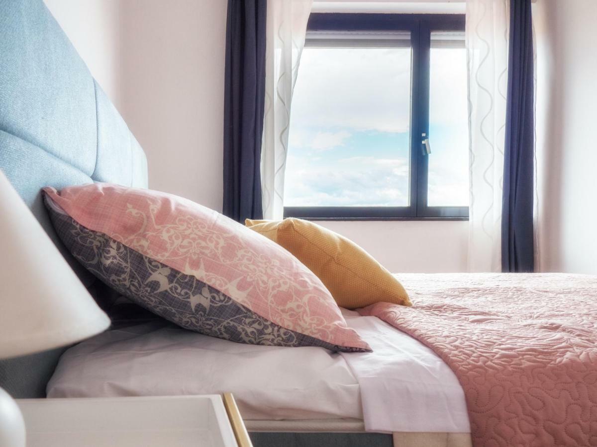 Vista Center Apartment Pula Zewnętrze zdjęcie